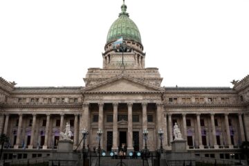 Diputada de Milei propone proyecto para asegurar independencia en órganos de control al limitar acceso a afiliados a partidos