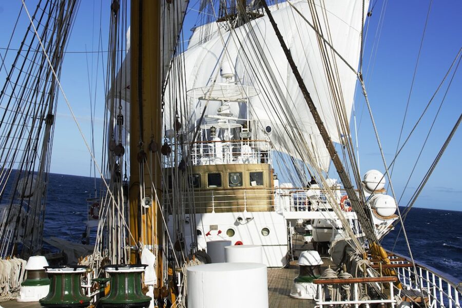 La Fragata Libertad celebra el Día de la Armada con acceso al público en Buenos Aires