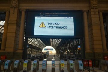 Expertos laboralistas apoyan la regulación del derecho de huelga dispuesta por el Gobierno