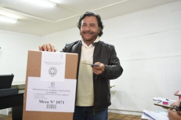 Gustavo Sáenz reflexiona sobre su victoria en la Legislatura y la pérdida de la capital ante La Libertad Avanza