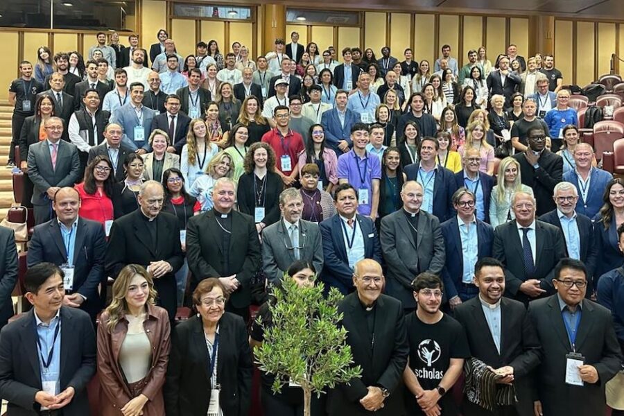 Scholas Ocurrentes renueva su compromiso desde el Vaticano con nuevos proyectos y un documental de Scorsese y el papa Francisco