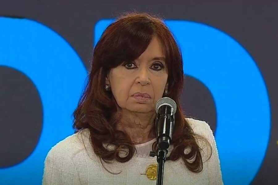 Cristina Fernández enfrentaría impedimentos para postularse a cargos públicos si se ratifica la condena