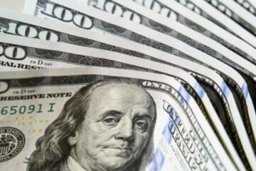 Dólares ocultos, reconocimiento del FMI y la coalición PRO-LLA en la provincia de Buenos Aires