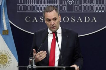 Gobierno establece nuevas restricciones para el trabajo de periodistas en la Casa Rosada