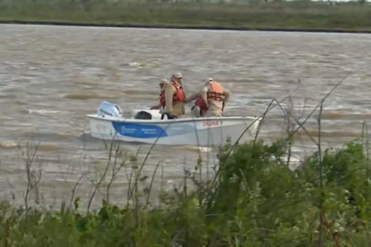 Hallan el cuerpo del tercer pescador que estaba desaparecido en el río Paraná