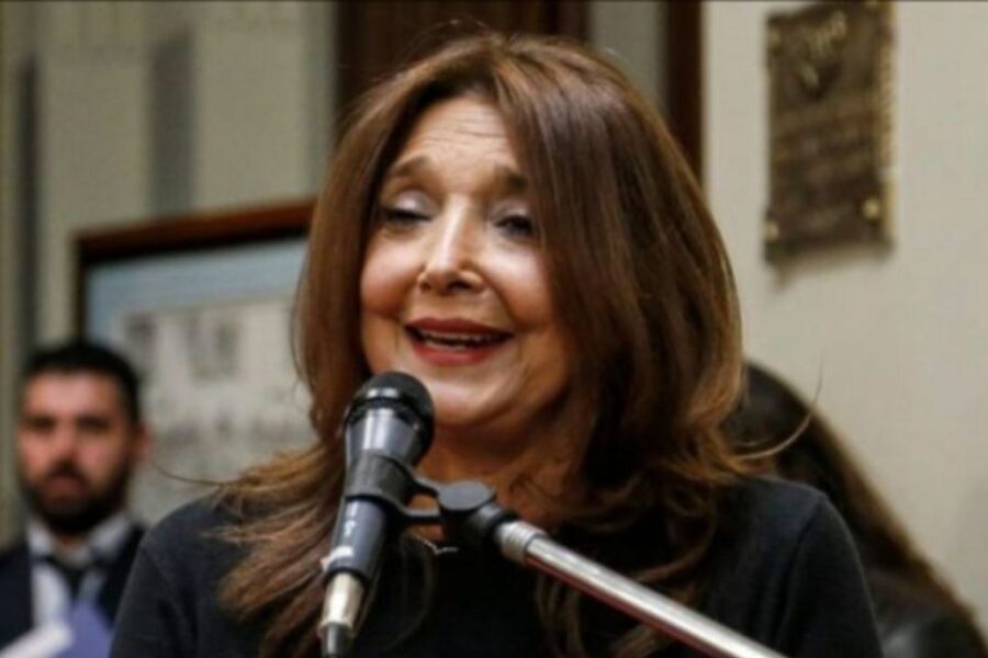 La Libertad Avanza despoja a Marisa Graham de su cargo en la Defensoría de la Niñez, dejando al organismo sin dirección.