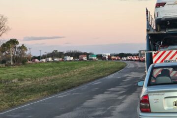 Tensión entre productores por el deplorable estado de un camino alternativo tras el colapso de la ruta 9