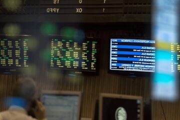 Inflación inesperada impulsa el Merval: acciones y bonos terminan en ascenso