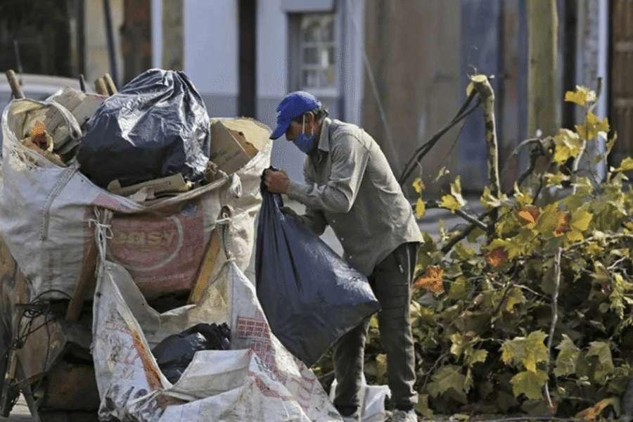 Salario mínimo insuficiente: se requiere $502.291 para evitar la indigencia