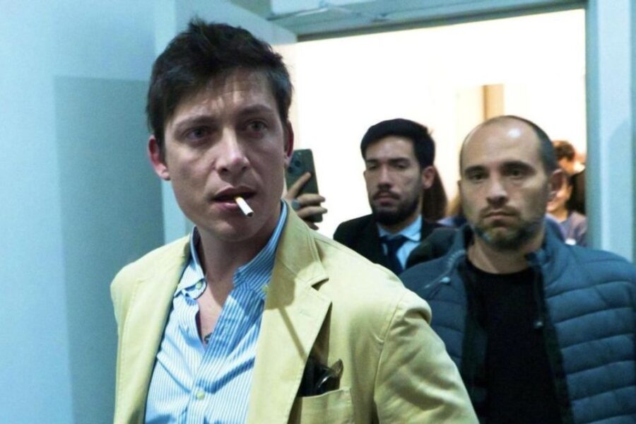 Tuitero que creó video falso de Macri accedió a Casa Rosada con ayuda de Santiago Caputo