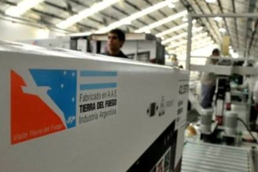 FAM critica el abandono estatal y resalta a Tierra del Fuego como un símbolo de soberanía y desarrollo laboral