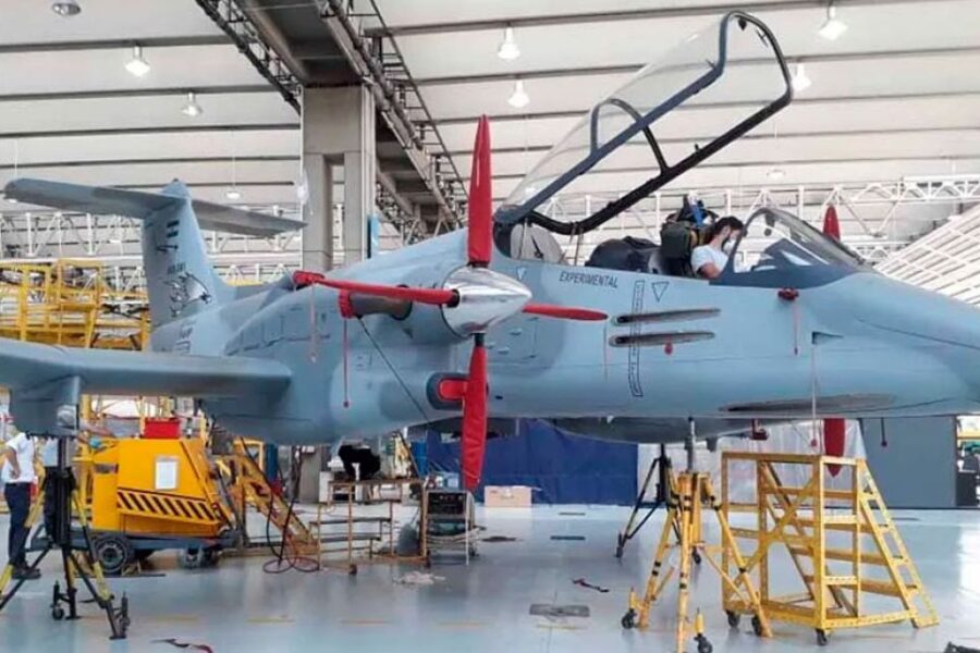 Fadea advierte suspensiones de 6 meses y reducción salariales, pero el gremio se opone