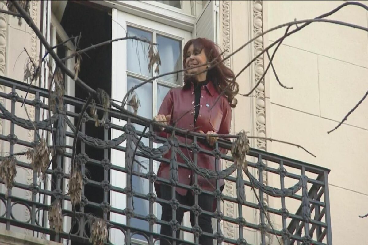 La Justicia ratifica que el departamento de CFK cumple condiciones para prisión domiciliaria