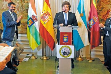 Milei concluye su gira en España y regresa esta medianoche a su país tras una intensa visita.