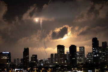 Espiral de violencia entre Israel e Irán: el conflicto llega a un nivel de tensión crítica minuto a minuto