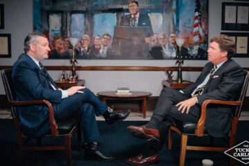 Tucker Carlson critica duramente a un senador de EE.UU. por su ignorancia sobre Irán