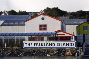 La OEA apoya unánimemente el reclamo argentino por Malvinas y Milei responde con críticas al Gobierno británico