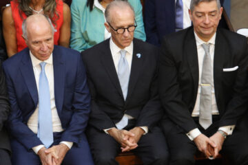 Democracia degradada y ficción de institucionalidad