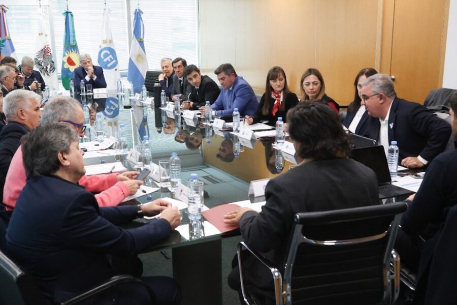 Riesgo país supera los 700 puntos y complica la entrada de dólares desde Wall Street en reservas económicas