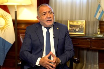 Luis Juez alerta sobre posibles disturbios tras la detención de CFK: “Mañana va a ser un día complicado”