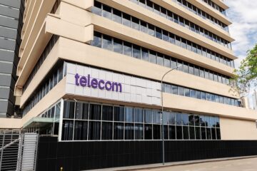 Telecom gana apelación y la Justicia revoca suspensión del Gobierno sobre la compra de Telefónica