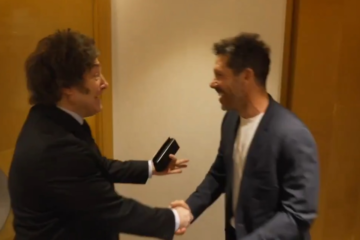 Milei y Simeone rememoran su rivalidad futbolística en Madrid: “¡Jugaba mejor él, él era bueno!”