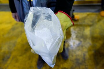 Río Negro impulsa un proyecto innovador para extraer litio de rocas, a diferencia de las provincias del norte.