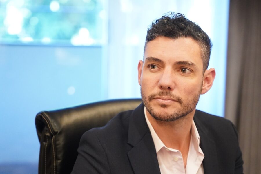 Diputado varado en Israel narra su angustiante fin de semana: “Horas de incertidumbre” junto a Javier Milei en Tel Aviv