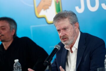 Carlos Beraldi critica a la Corte Suprema y defiende garantías para Cristina Kirchner ante posible prisión domiciliaria