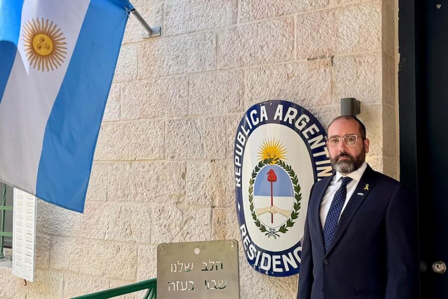 Axel Wahnish, embajador argentino en Israel, advierte sobre el riesgo de atentados del terrorismo iraní en un contexto crítico