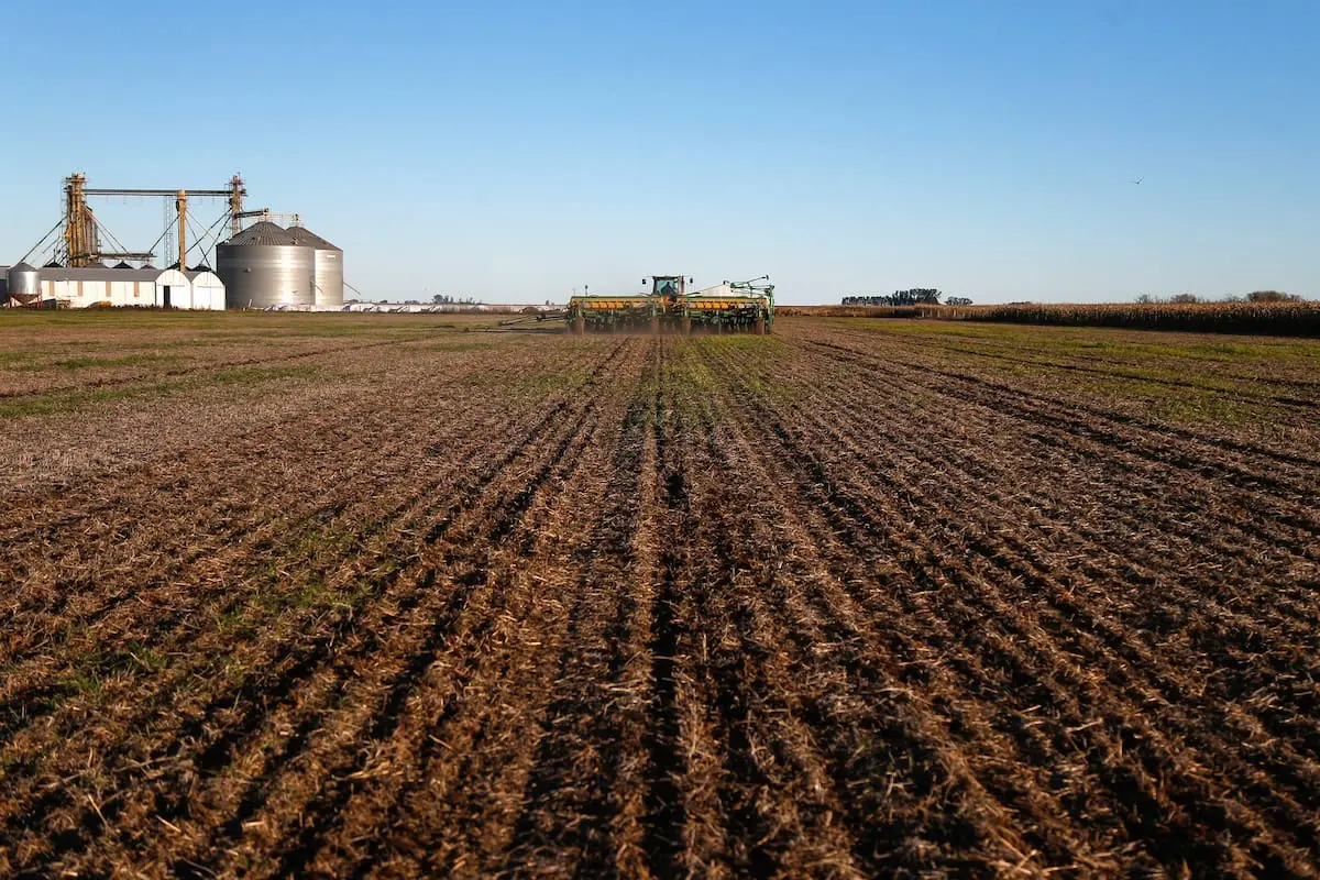 Productos innovadores que impulsan cultivos y ganadería, conquistando espacio en el mercado agrícola