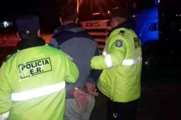 Camionero brasileño arrestado por maniobras peligrosas en la Ruta 12 durante su trayecto