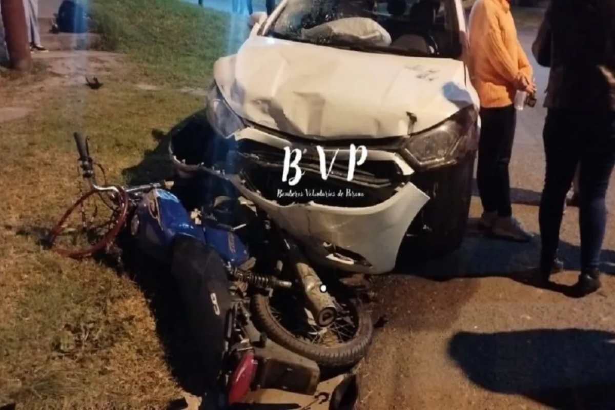 Tragedia en Paraná: falleció el motociclista tras colisión con un auto en la noche del miércoles