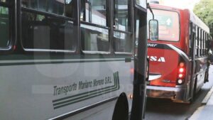 Piden un aumento de casi 2 mil pesos en el boleto de colectivo en Paraná