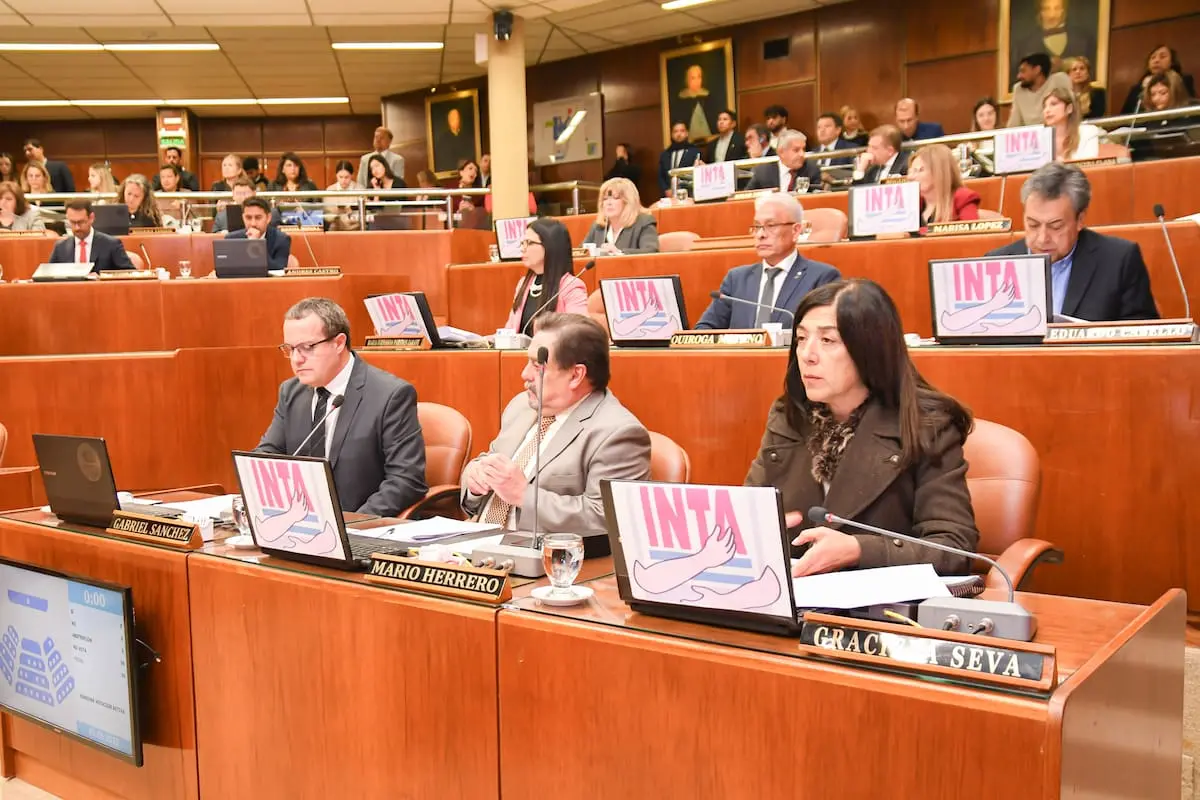 legisladores y gobernador expresan su oposición a la reforma del INTA en un llamado conjunto