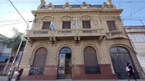 Críticas para Maya por el pedido de intervención