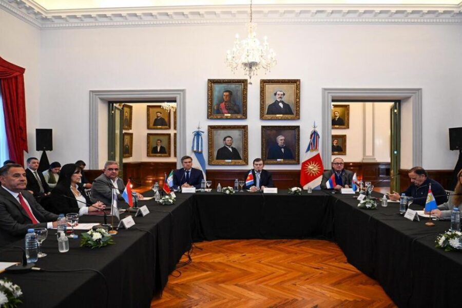 Gobernadores del norte y del litoral presentarán un proyecto en el Congreso para pedir una tarifa diferencial de luz