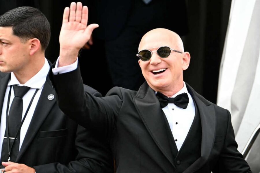 La espectacular boda de Jeff Bezos: Tres días de celebraciones, 50 millones de dólares y 28 cambios de vestido para la novia