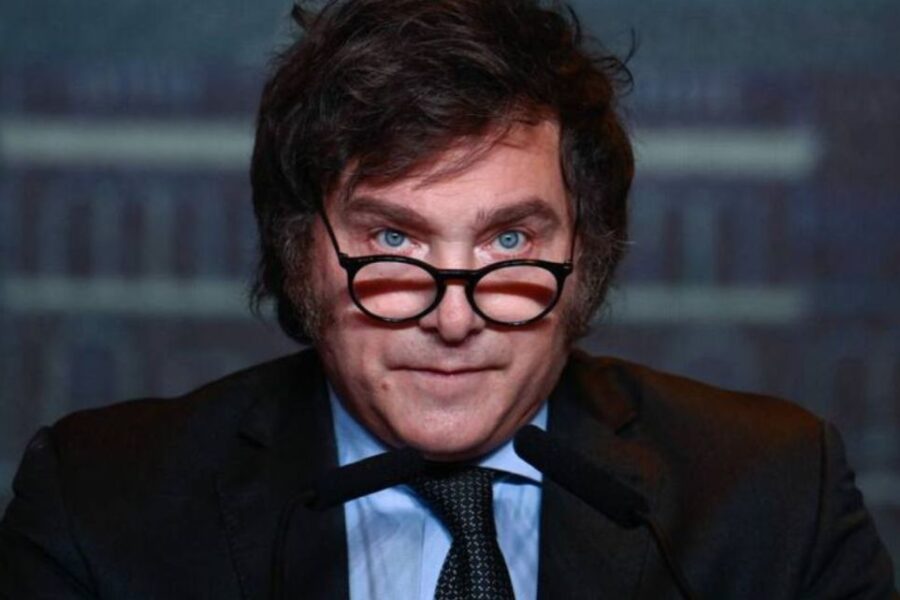 Por qué Milei no viaja: mientras los vuelos despegan en Buenos Aires, en Tucumán sólo ven “humo”