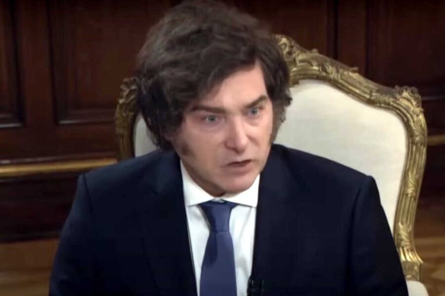 Milei defiende a Juliana Santillán y critica a los periodistas en relación al Garrahan