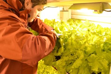 La misión que sorprendió a todos se convierte en sensación en tres bases argentinas