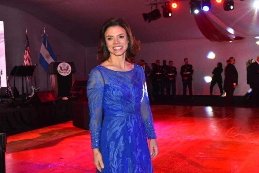 Embajada de Estados Unidos honra Día de la Independencia con fotos y la participación de invitados destacados