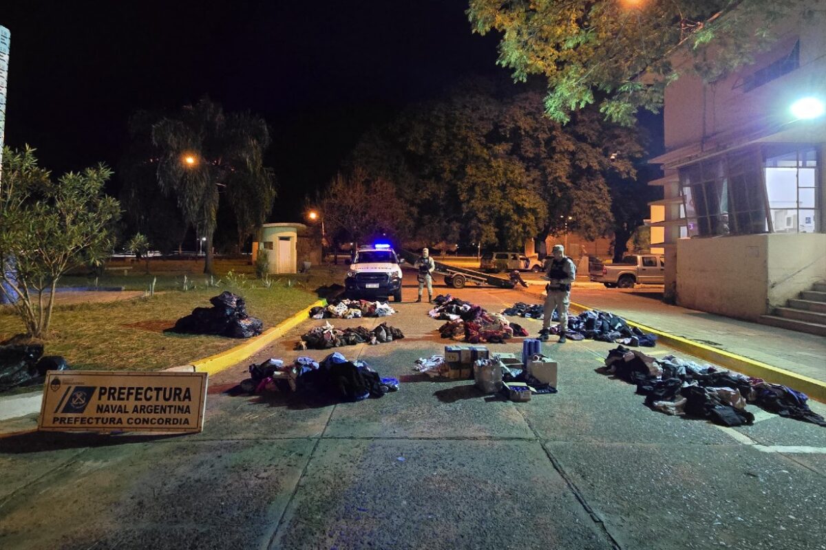 Detención de contrabandista en zonas evacuadas durante patrullaje del río hacia Uruguay