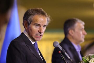 Irán vuelve a amenazar a Rafael Grossi en medio de tensiones diplomáticas internacionales