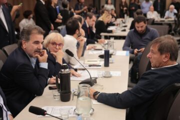 Comisión $LIBRA. La oposición convoca a Milei y a su hermana Karina y no descarta activar el juicio político