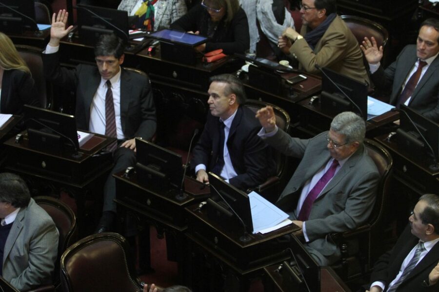 Quiénes son los senadores kirchneristas que votaron los pliegos de Rosatti y Rosenkrantz para llegar a la Corte Suprema