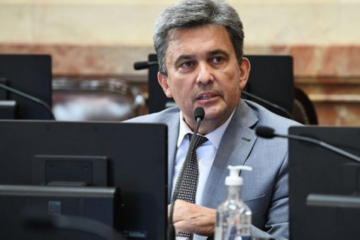 Solo un senador chaqueño renuncia a aumento de dieta mientras otros dos lo aceptan sin objeciones