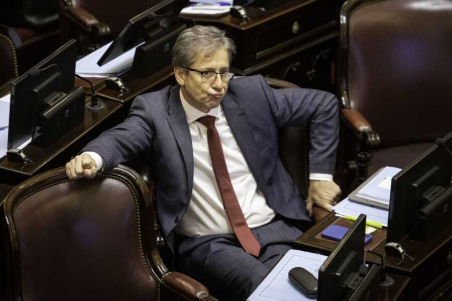 Senador radical asegura que hay apoyo suficiente para desestimar el veto de Javier Milei a la ley de reparto de los ATN