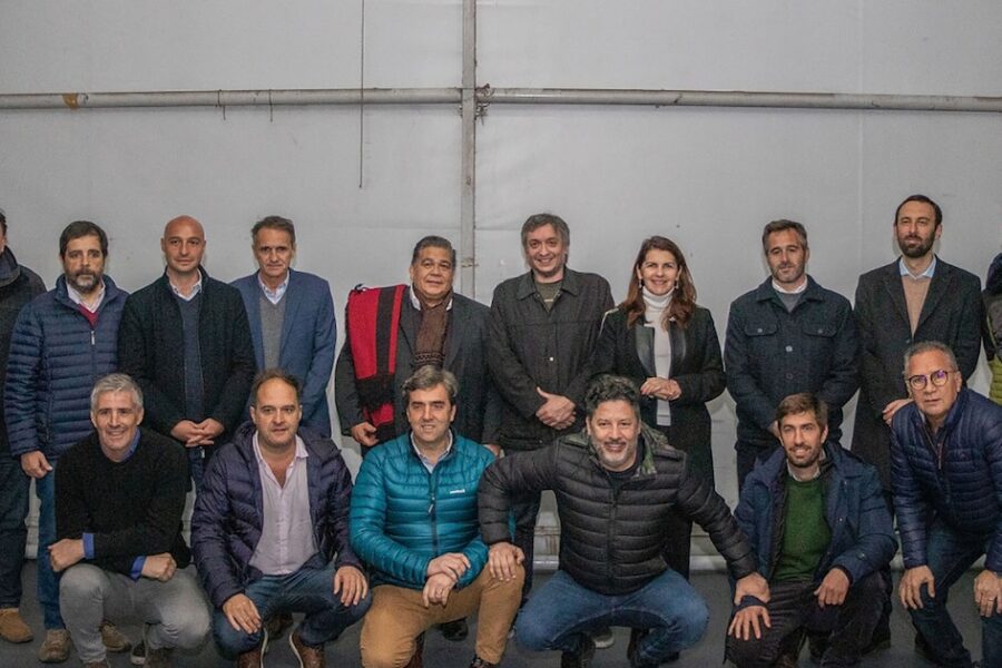 Intendentes peronistas se reúnen en José C. Paz para rechazar el desdoblamiento y tensionar acuerdo con Kicillof