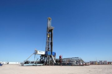 Total evalúa ofertas por dos yacimientos en Vaca Muerta, YPF entre los interesados, desinversión de USD 1.000 millones